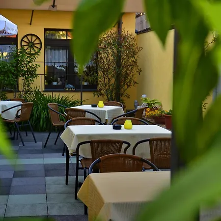 酒店 Vulkanstueble 2*